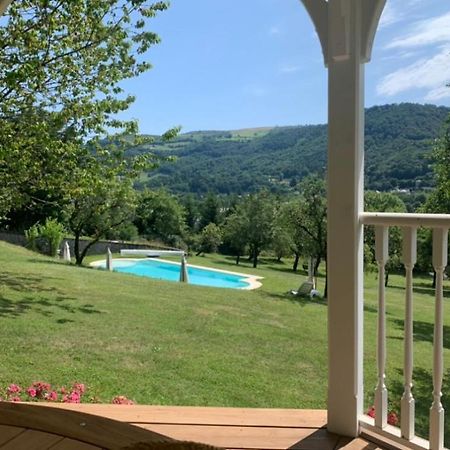 Le Terrondou Hotel Vic-sur-Cere Exterior photo